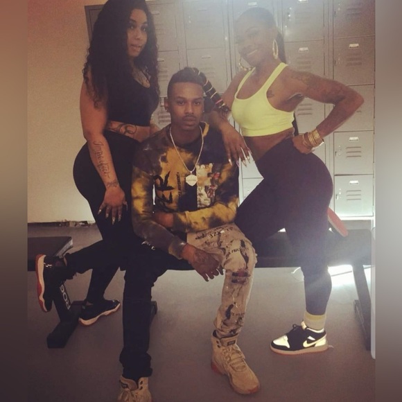 Tie-Dye Graphic Sweat Shirt - Picture 3 of 5